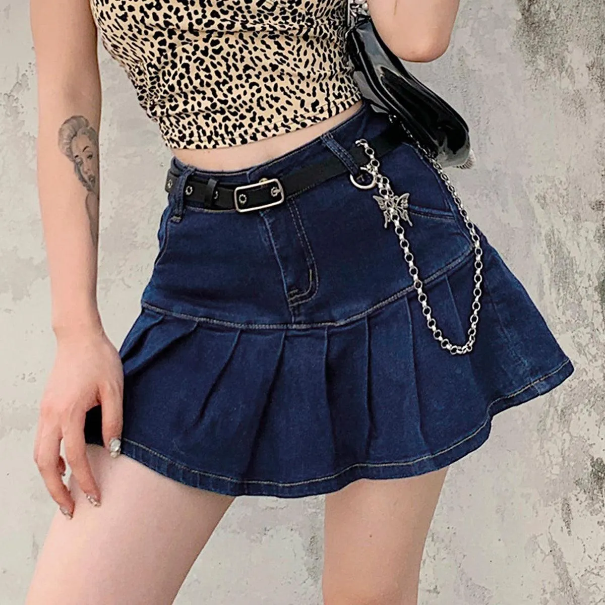 Retro Pleated Dark Blue Denim Skirt